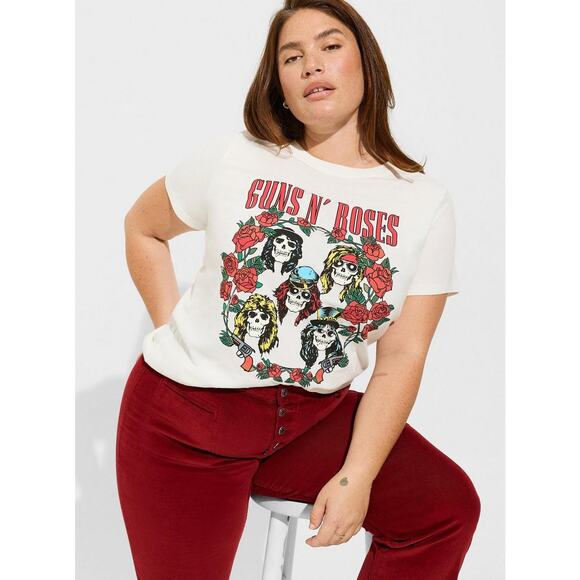 torrid Tops - NWT Torrid Guns N' Roses Classic Fit Cotton Crew Tee Top Plus Size: 2X (18/20)
